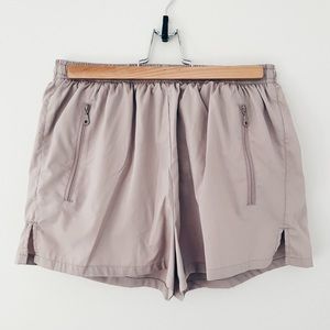 Girlfriend Collective Quartz Gazelle Short | Size M |